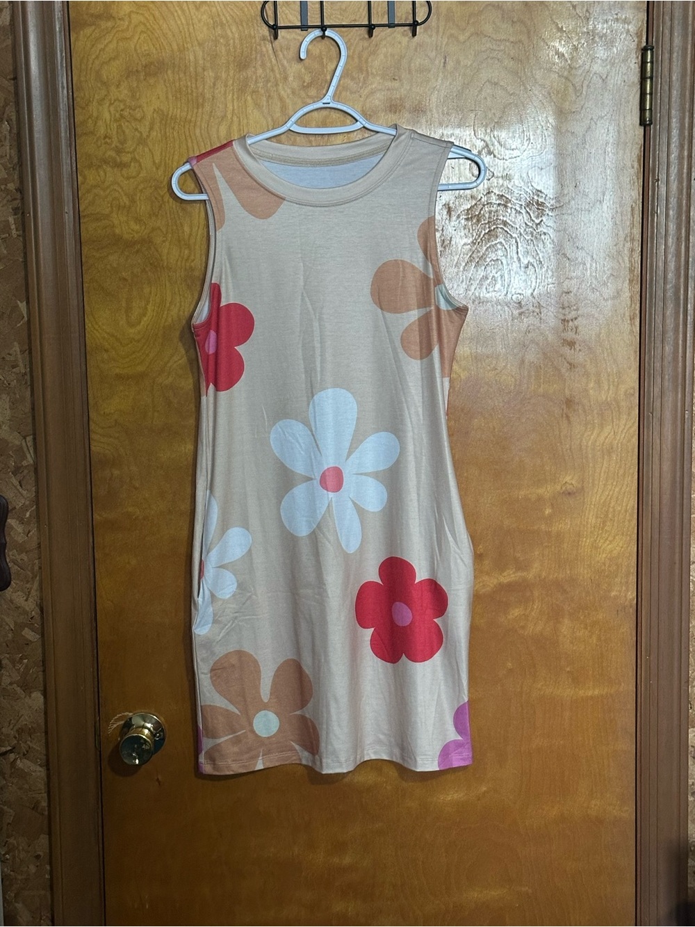 Sleeveless Beige Floral Shift Dress with Red & White Blooms